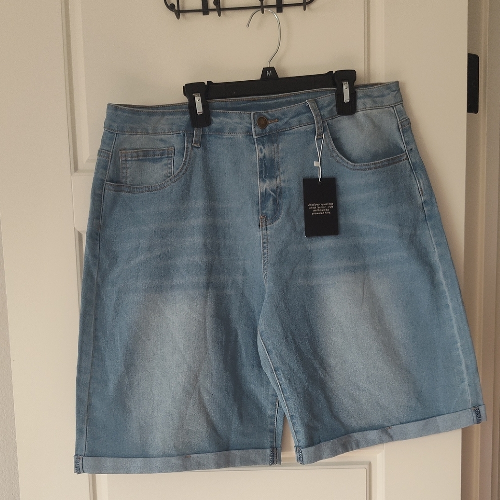 Light Wash Denim Jean Shorts for Women